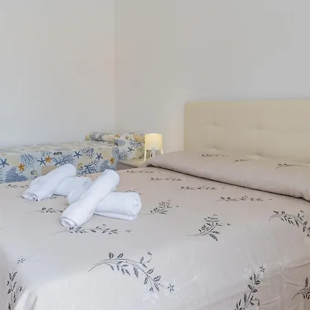 Casa Al Mare Le Campanelle 公寓 佩斯科勒海滨